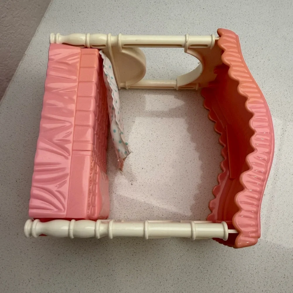 Vintage Playskool Dollhouse Pink Canopy Bed 90s
